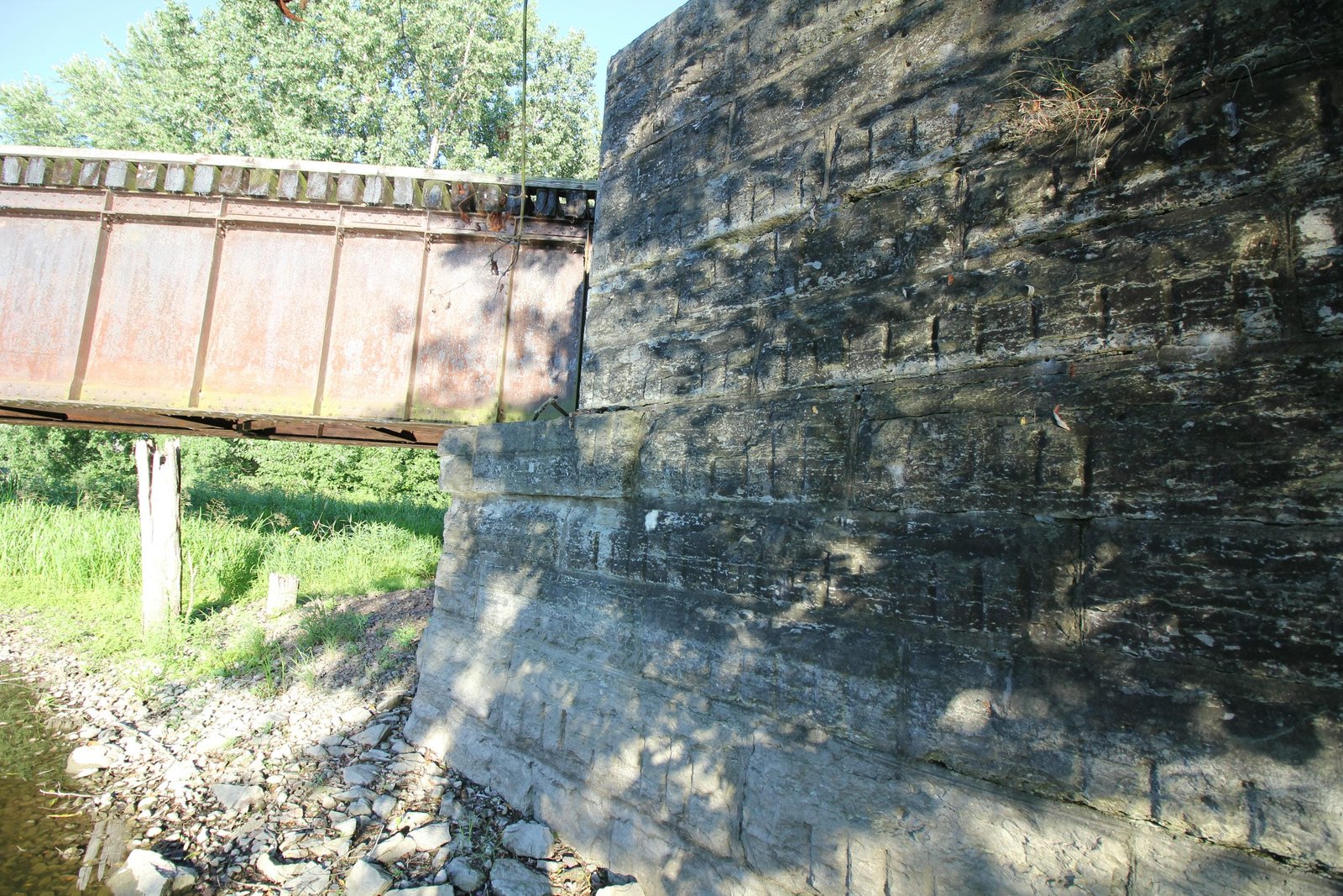South abutment
